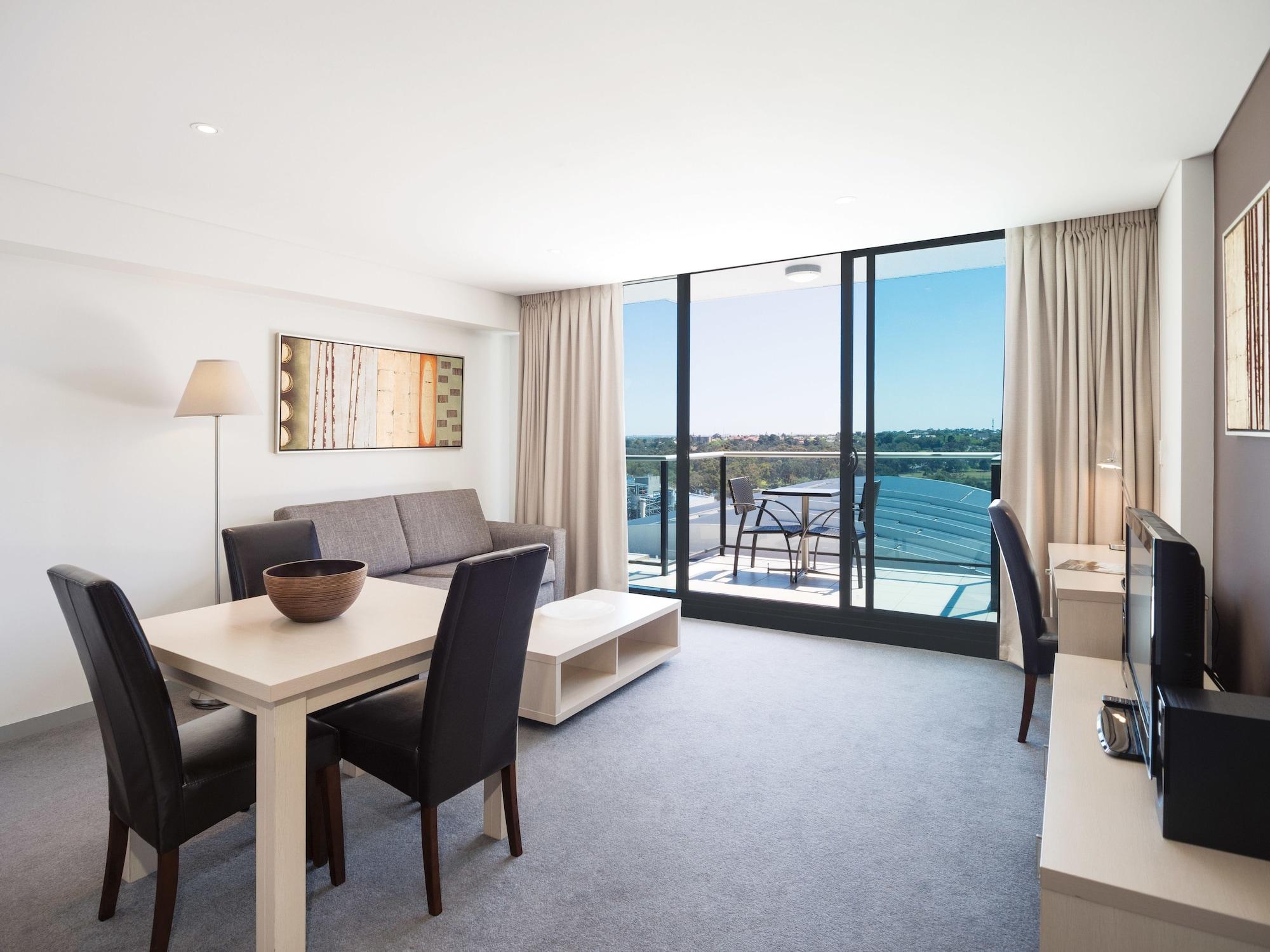 Oaks Adelaide Horizons Suites 外观 照片
