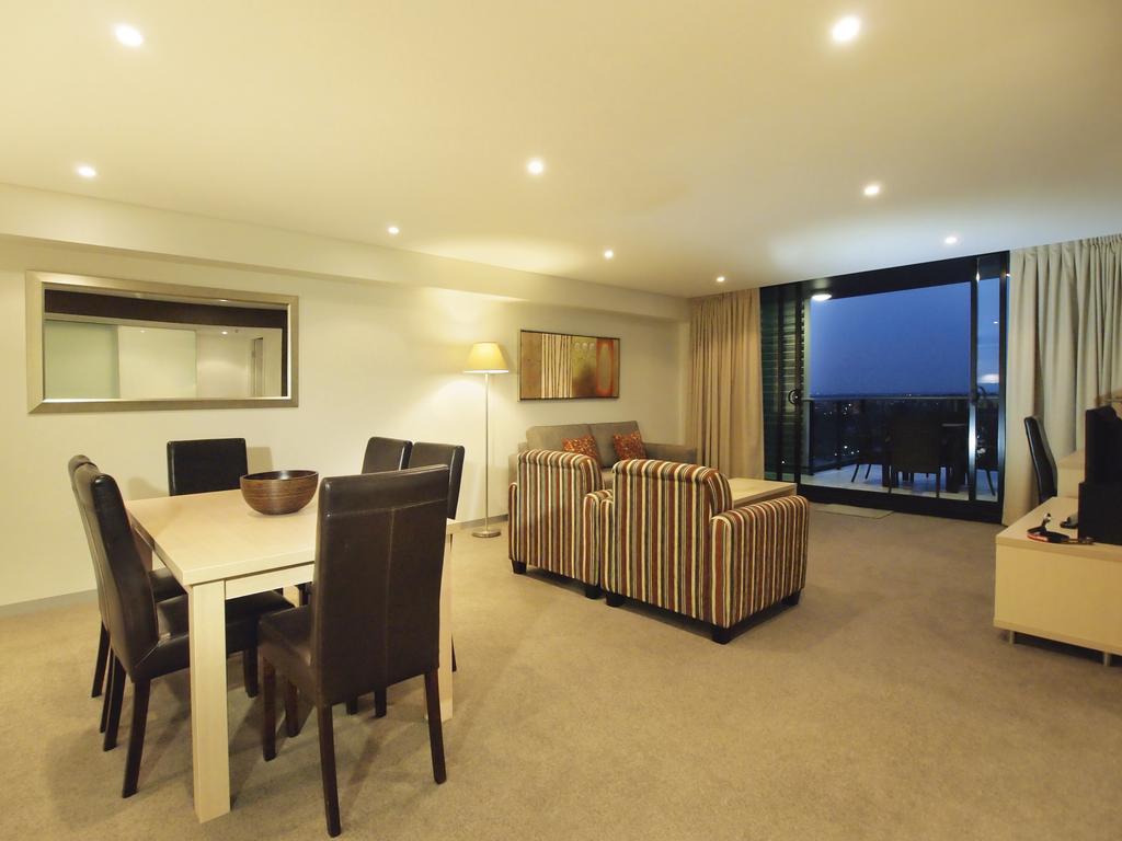 Oaks Adelaide Horizons Suites 外观 照片