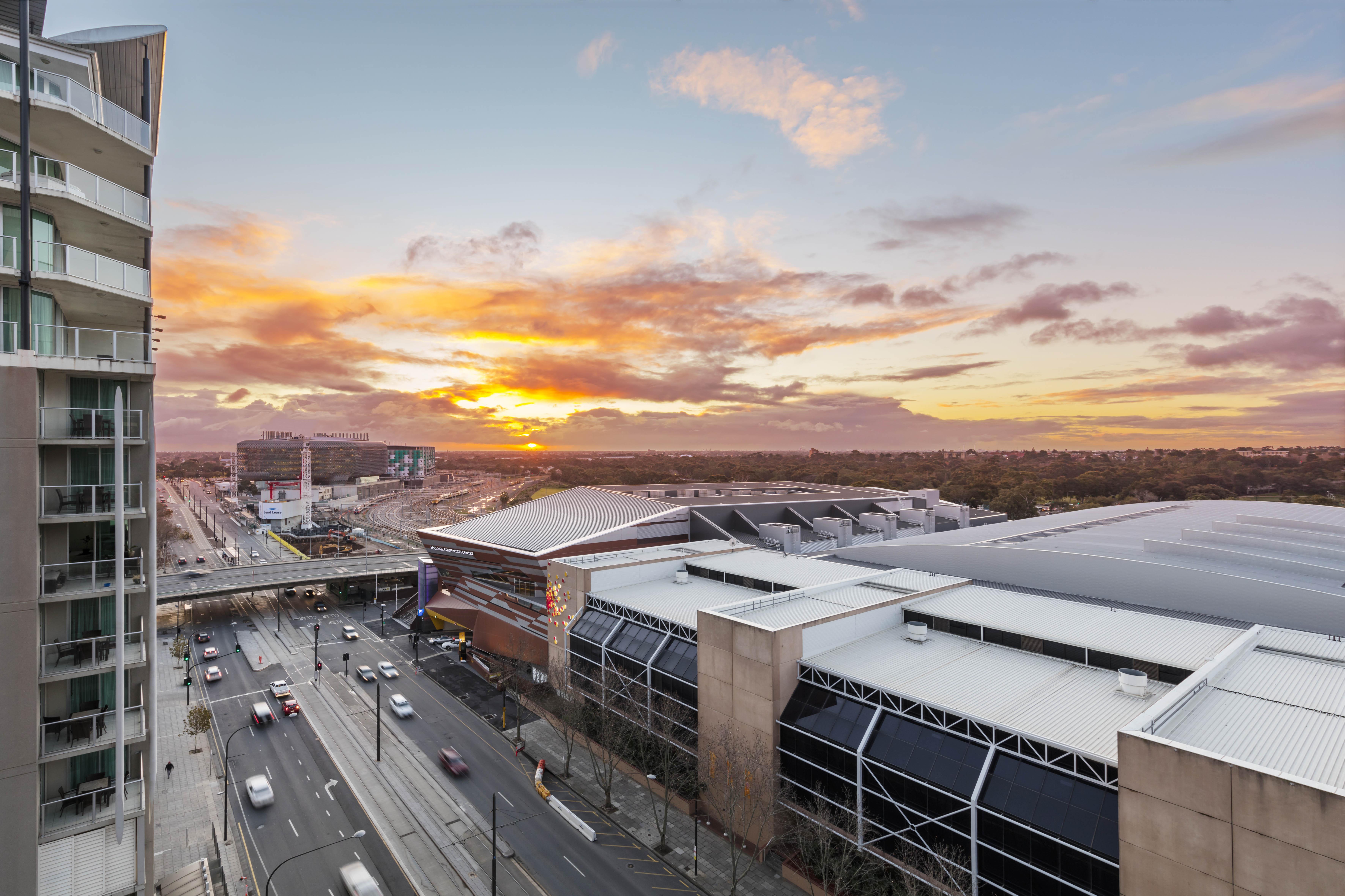 Oaks Adelaide Horizons Suites 外观 照片