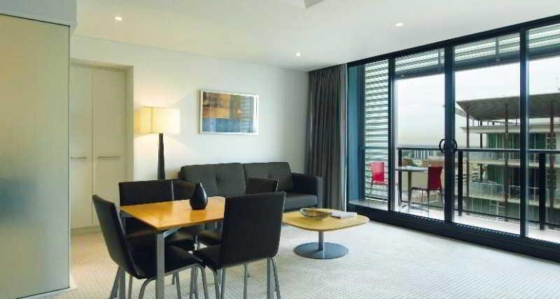 Oaks Adelaide Horizons Suites 外观 照片