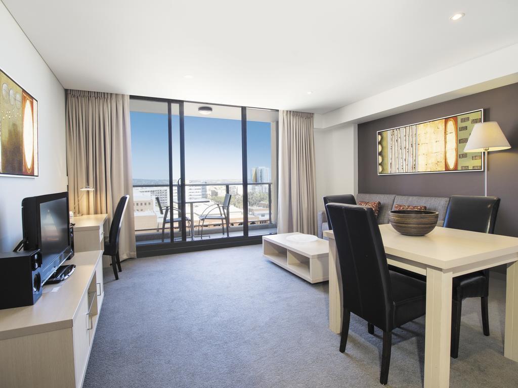 Oaks Adelaide Horizons Suites 外观 照片