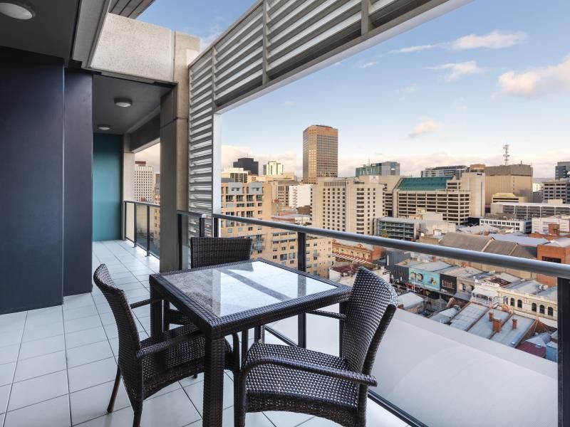 Oaks Adelaide Horizons Suites 外观 照片