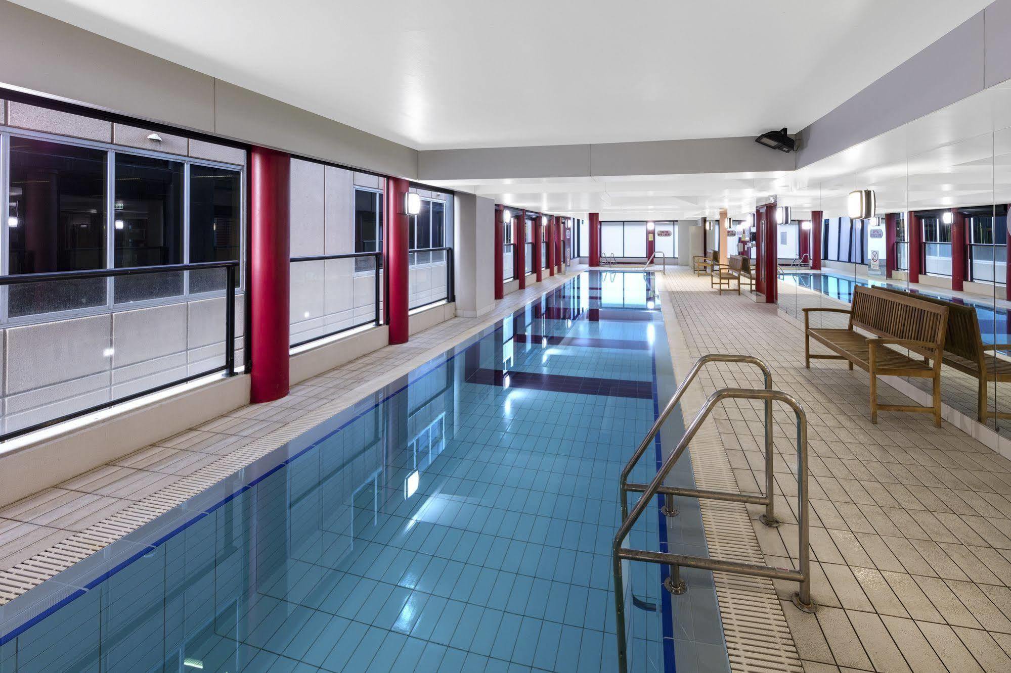 Oaks Adelaide Horizons Suites 外观 照片