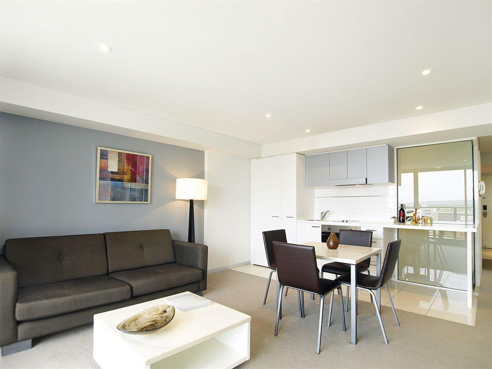 Oaks Adelaide Horizons Suites 外观 照片